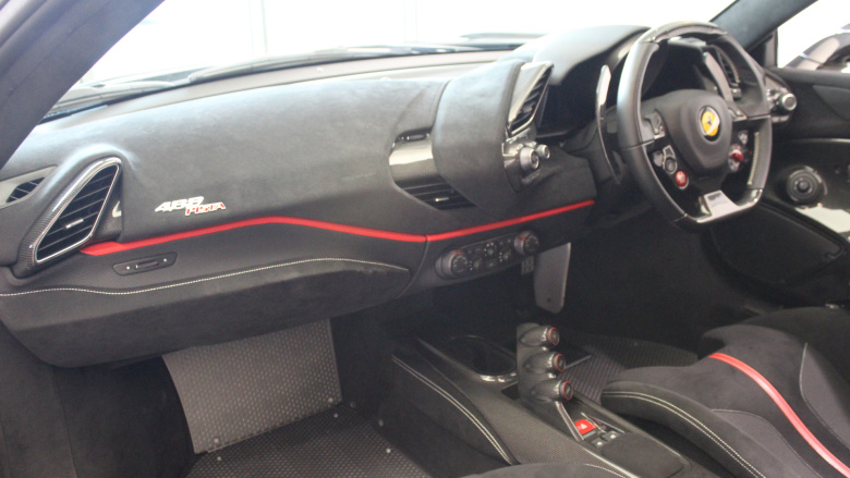 Ferrari 488 Pista 3.9T V8 Coupe 2dr Petrol F1 DCT (s/s) (720 ps) Petrol Coupe